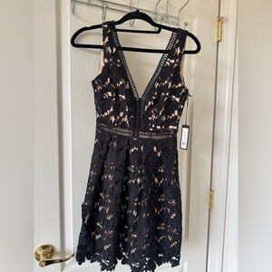 Romeo + Juliet Couture dress size small